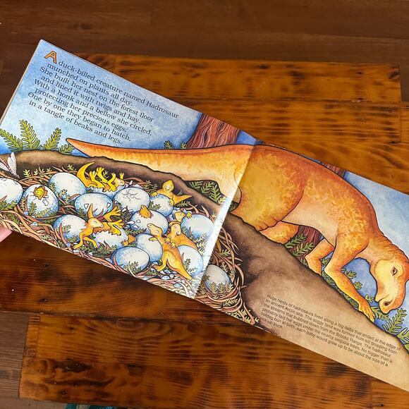 Vintage 1991 Thunderfeet Alaska's Dinosaurs & Other Prehistoric Critters Book - Picture 5 of 12